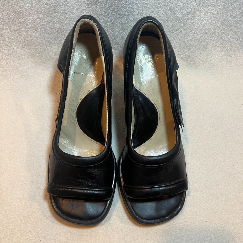 John Fluevog Mini Bebe Leather Peep Toe Heels - Women's Size 10.5 (10) - Picture 3 of 9